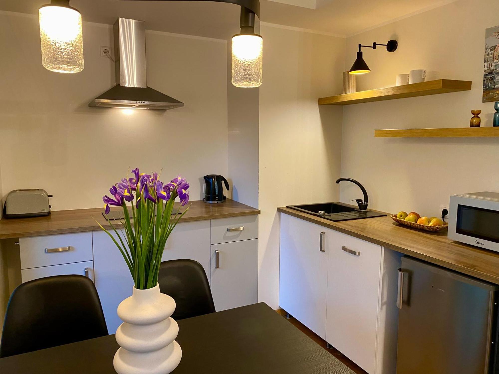 Cozy Residence Apartment - Tallinn City Center Exteriör bild